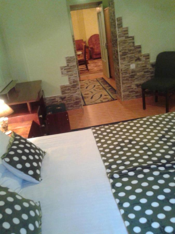 Apartment Narine Γιερεβάν Εξωτερικό φωτογραφία
