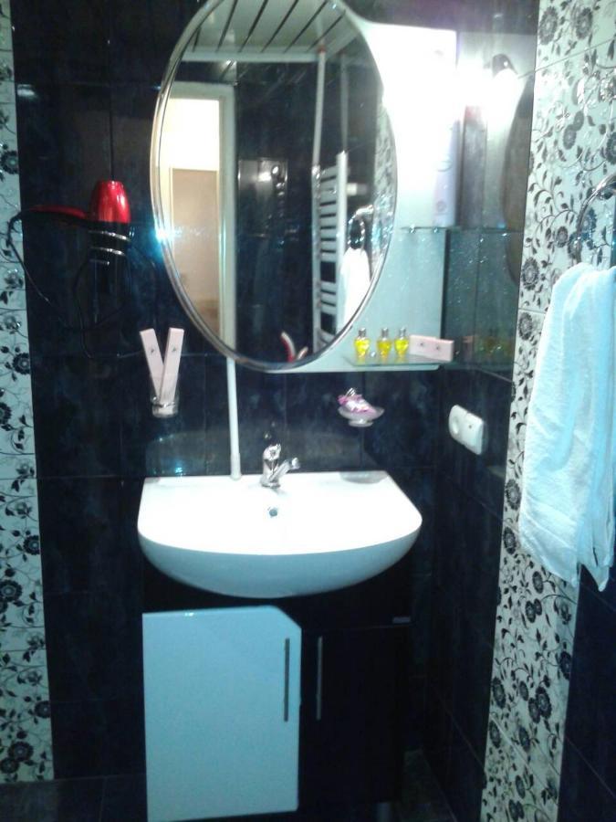 Apartment Narine Γιερεβάν Εξωτερικό φωτογραφία